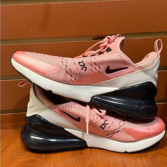 Nike Air Max 270 Pink and Black Sneakers - Picture 6 of 12